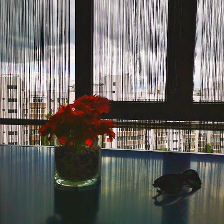 Studio G By Mrg Apartments Bucarest Esterno foto