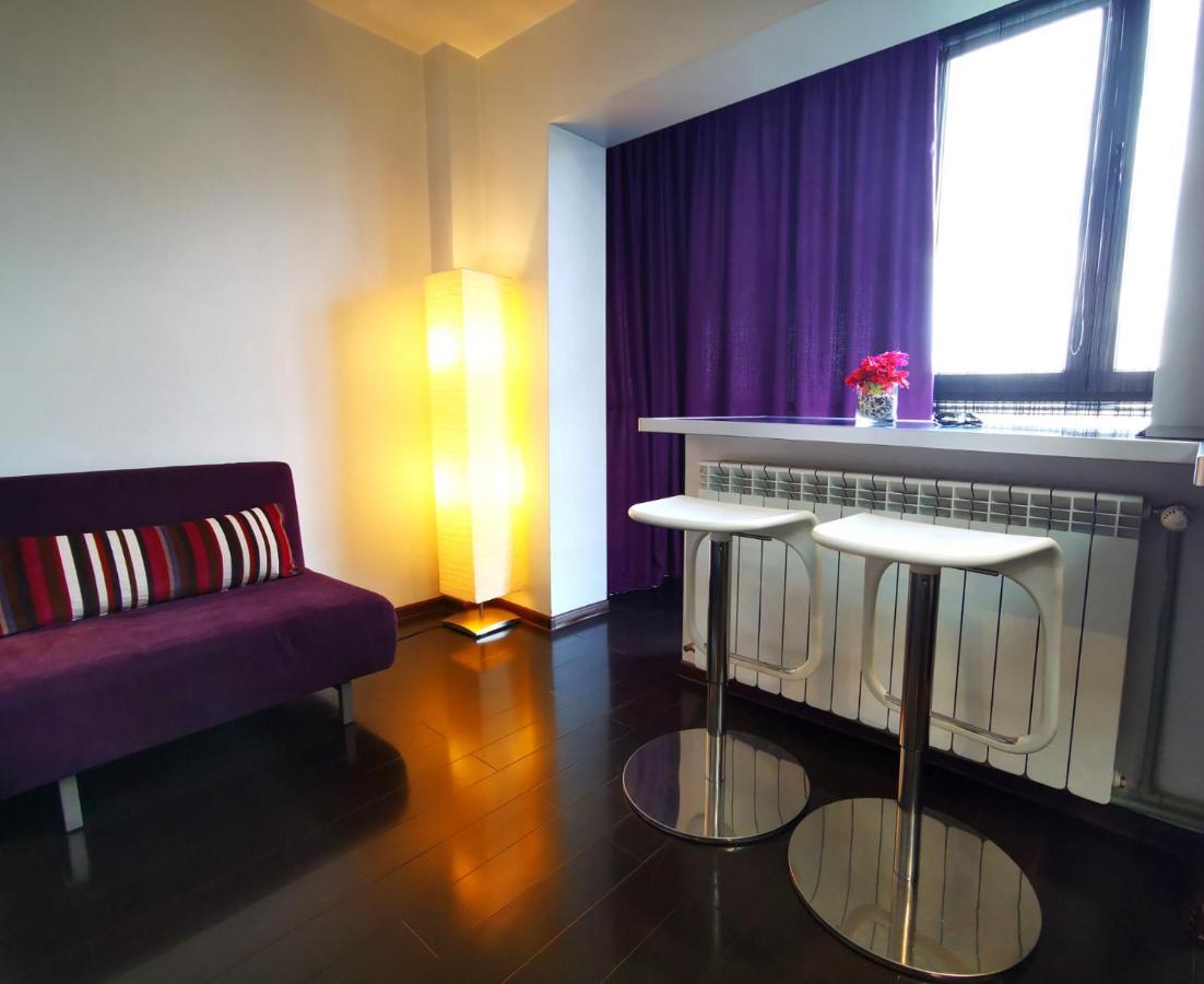 Studio G By Mrg Apartments Bucarest Esterno foto